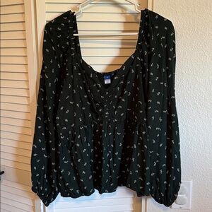 Old Navy Dark Green Floral Blouse